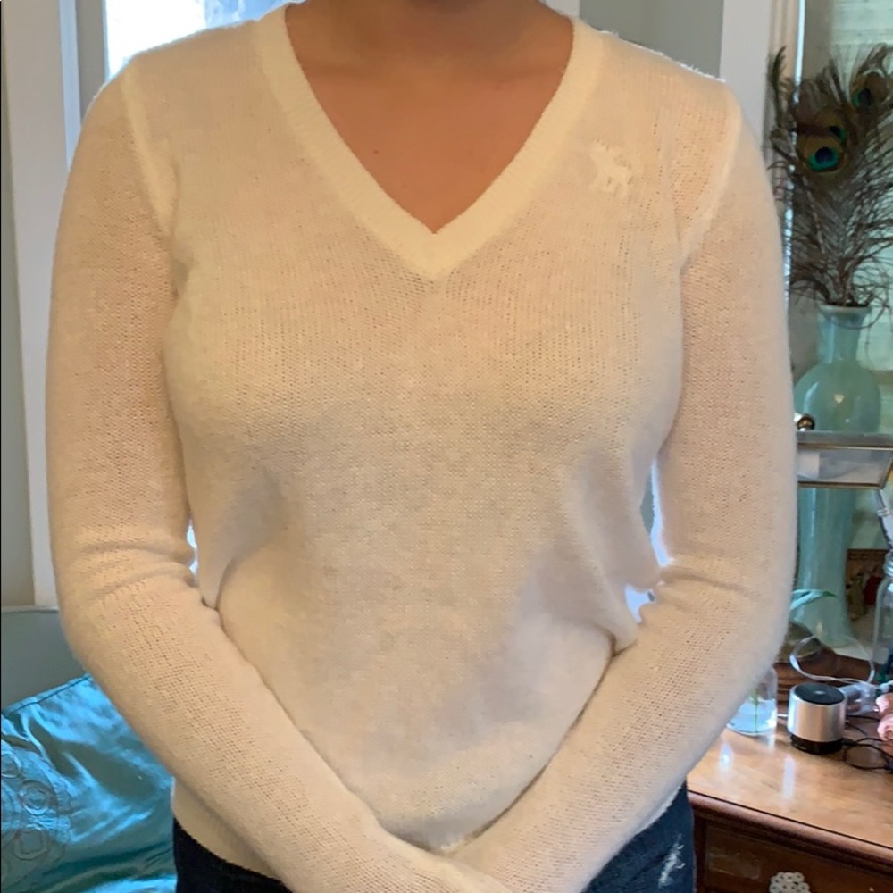 Abercrombie & Fitch Sweater